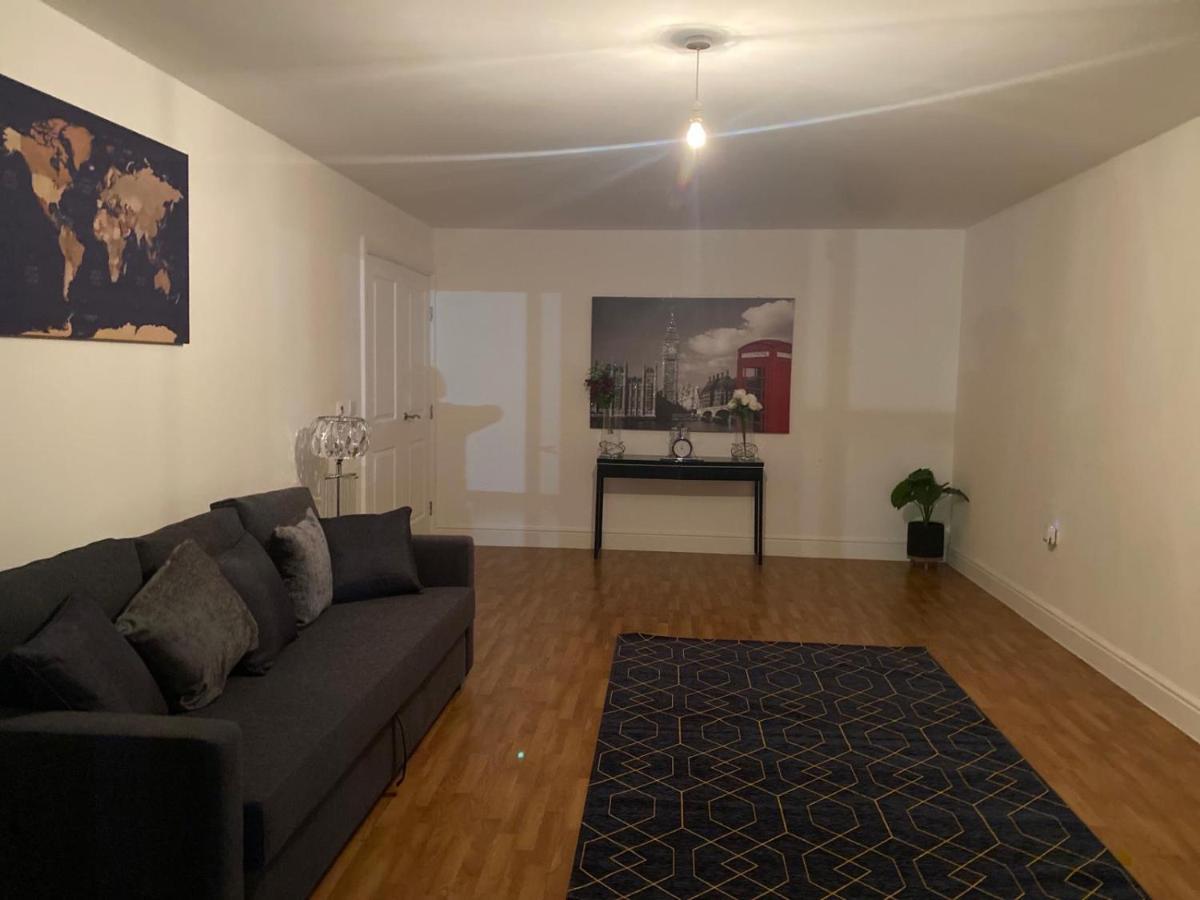 Streatham High Street Apartment ลอนดอน ภายนอก รูปภาพ